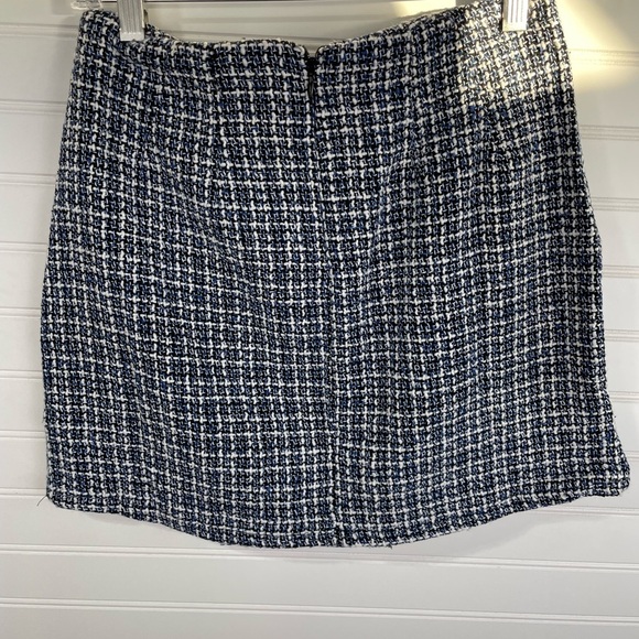 Milk&Honey Blue Mini Skirt Small Women’s - Picture 6 of 12